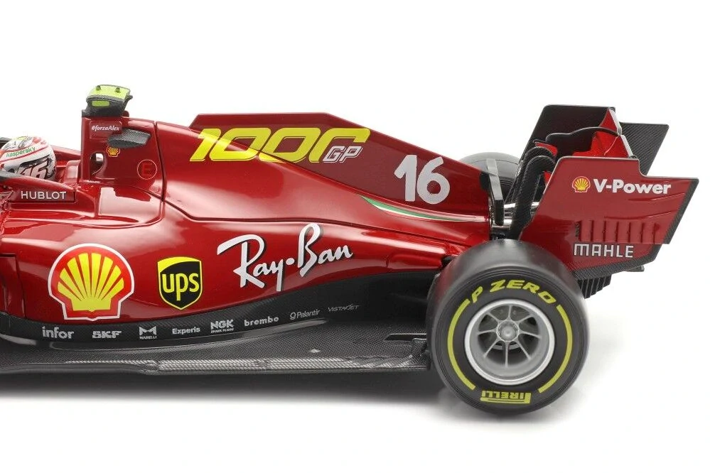 Bburago 1:18 Ferrari SF 1000 červená