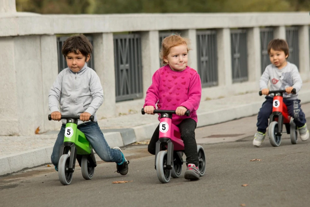 Odrážedlo FUNNY WHEELS Rider Sport růžové